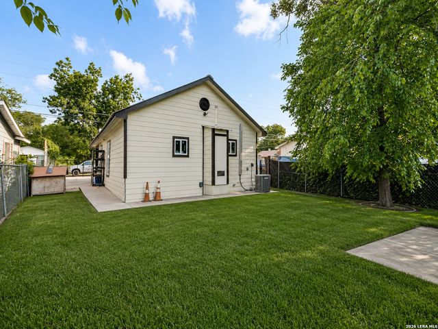 1921 San Fernando, San Antonio, TX 78207