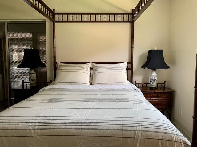 542 Monaco L Way, Delray Beach, FL 33446