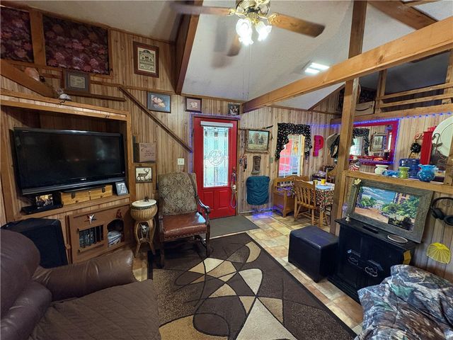 2298 County Road 3271, Clarksville, AR 72830