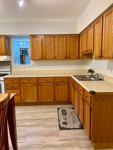 4148 N Monticello Avenue 2, Chicago, IL 60618