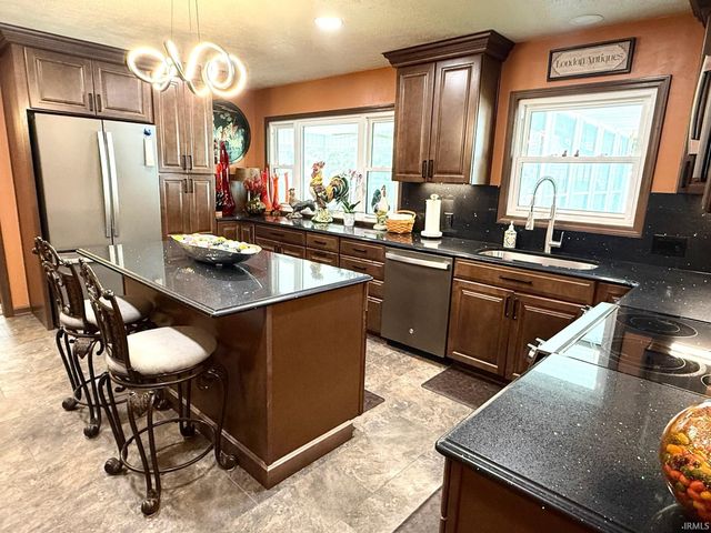 104 Inman Court, Bedford, IN 47421