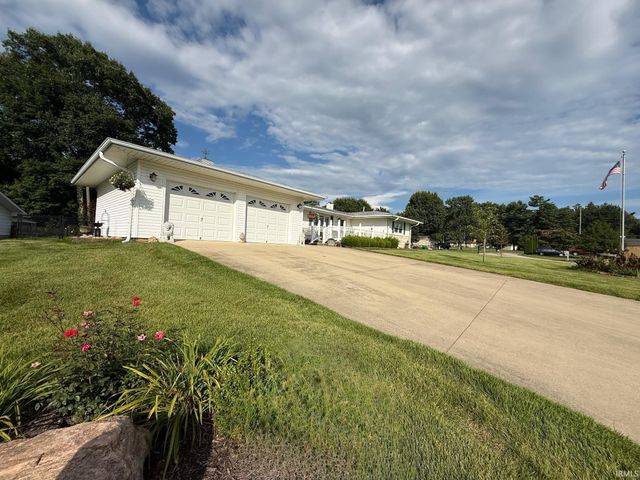 104 Inman Court, Bedford, IN 47421