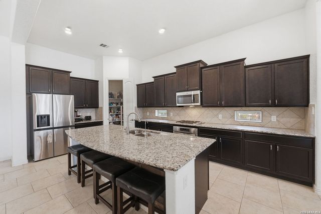 3766 TUMERIC CV, Bulverde, TX 78163