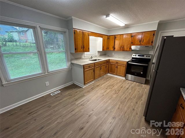967 Canterbury Court, Gastonia, NC 28052