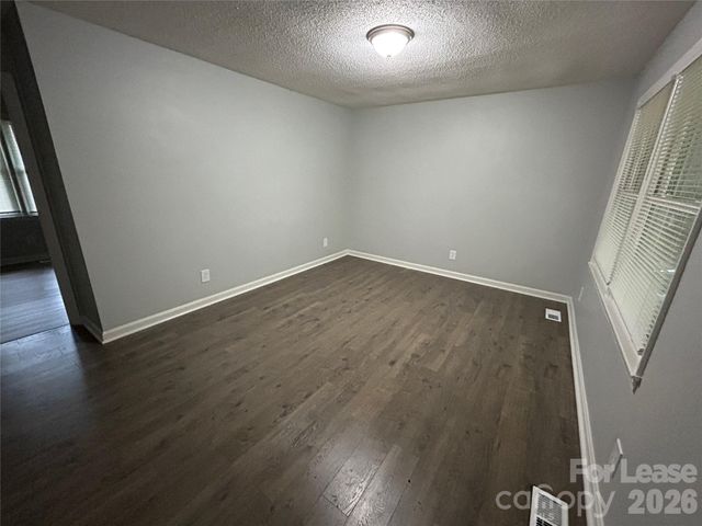 967 Canterbury Court, Gastonia, NC 28052