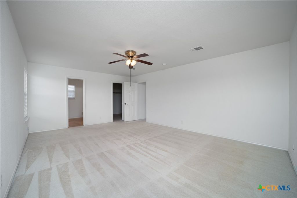 Image 18 of property listing at 180 Beech Drive, Kyle, TX 78640