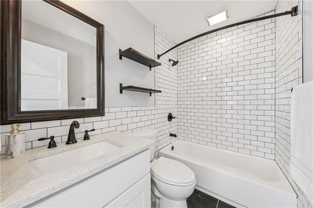 1060 Riverbend Club Drive SE, Atlanta, GA 30339