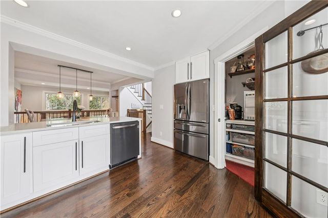 1060 Riverbend Club Drive SE, Atlanta, GA 30339