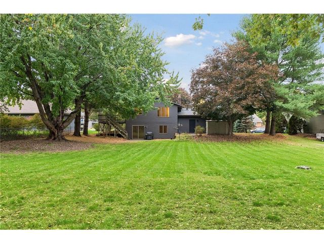 1112 Grandview Drive, Hudson, WI 54016