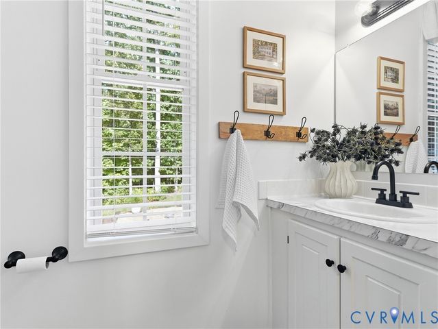4010 Three Bridge Rd, Powhatan, VA 23139