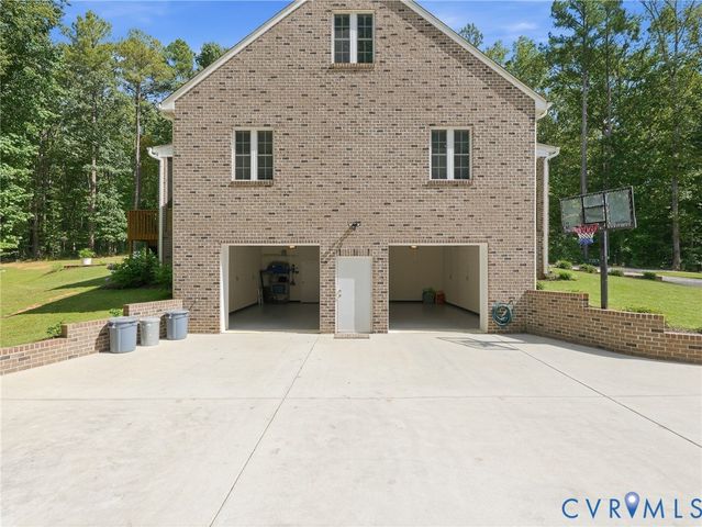 4010 Three Bridge Rd, Powhatan, VA 23139