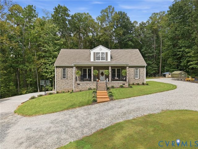 4010 Three Bridge Rd, Powhatan, VA 23139