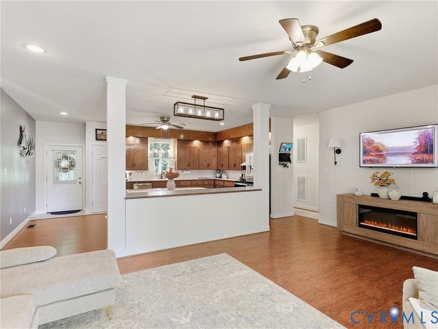 4010 Three Bridge Rd, Powhatan, VA 23139