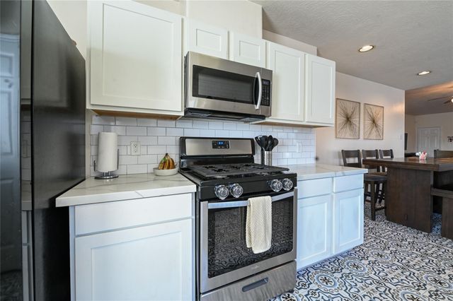 13418 High Banks Lane, Houston, TX 77034