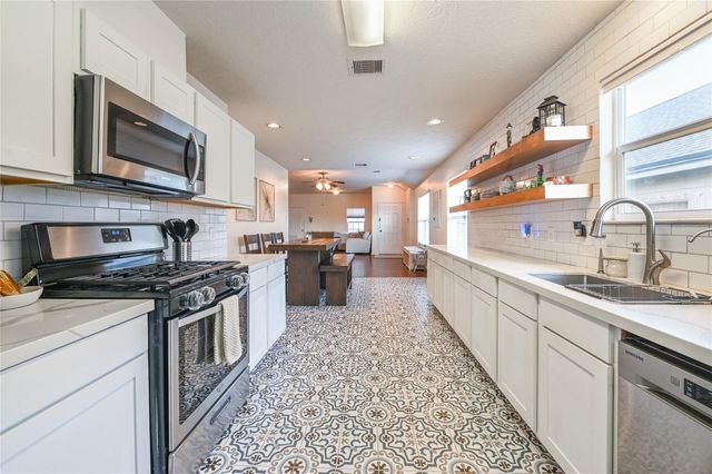 13418 High Banks Lane, Houston, TX 77034