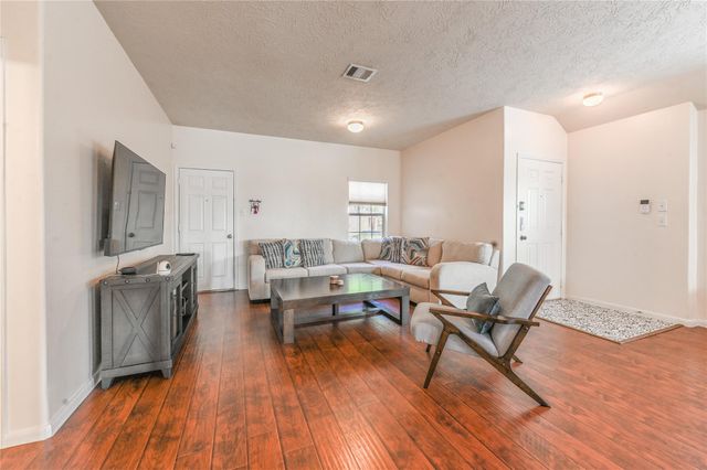 13418 High Banks Lane, Houston, TX 77034