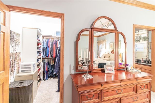 908 Golden Eagle Trail, Holden, MO 64040