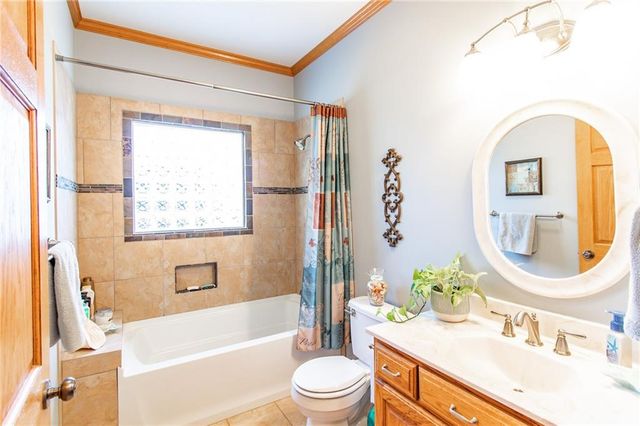 908 Golden Eagle Trail, Holden, MO 64040