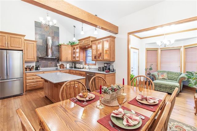 908 Golden Eagle Trail, Holden, MO 64040