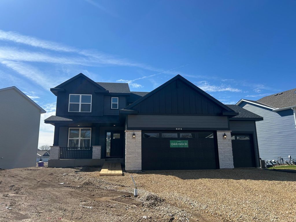 4876 Noble Drive NW, Rochester, MN 55901