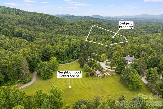 295 Roberts Lane N 9, Flat Rock, NC 28731