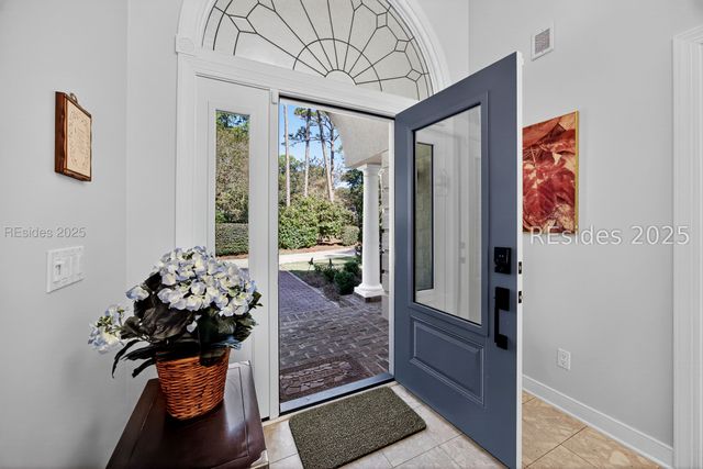 14 Pheasant Run, Hilton Head Island, SC 29926