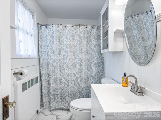 104 Campground Road, Hendersonville, NC 28791