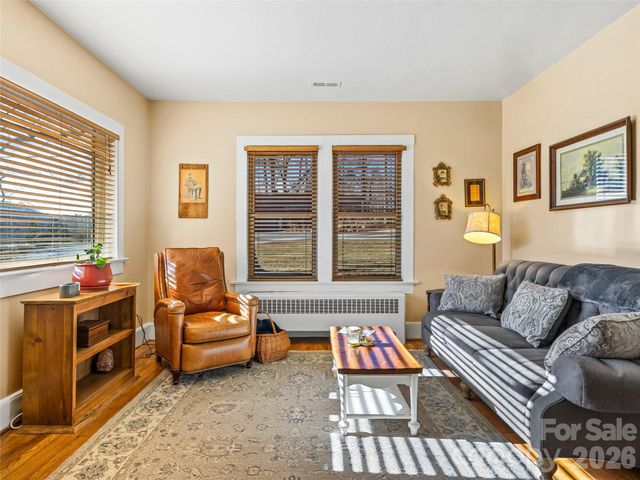 104 Campground Road, Hendersonville, NC 28791