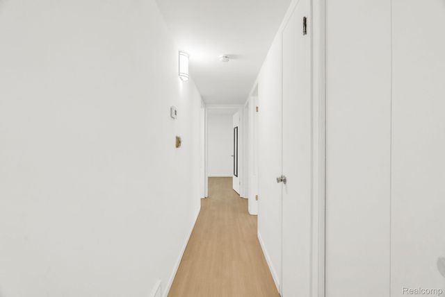 5936 Westlake Street, Taylor, MI 48180