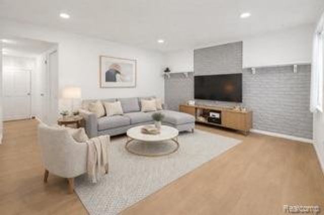 5936 Westlake Street, Taylor, MI 48180