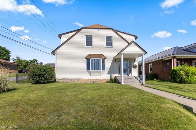 3741 Woodlawn Way, Weirton, WV 26062