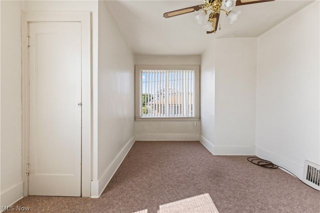 3741 Woodlawn Way, Weirton, WV 26062