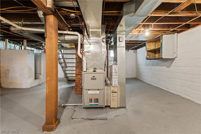 3741 Woodlawn Way, Weirton, WV 26062