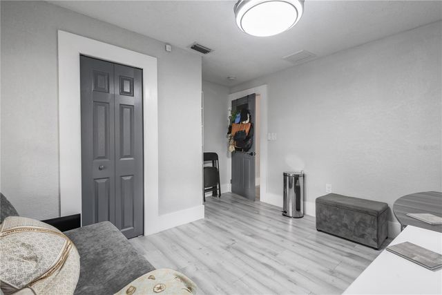 806 E HAMILTON AVENUE, Tampa, FL 33604