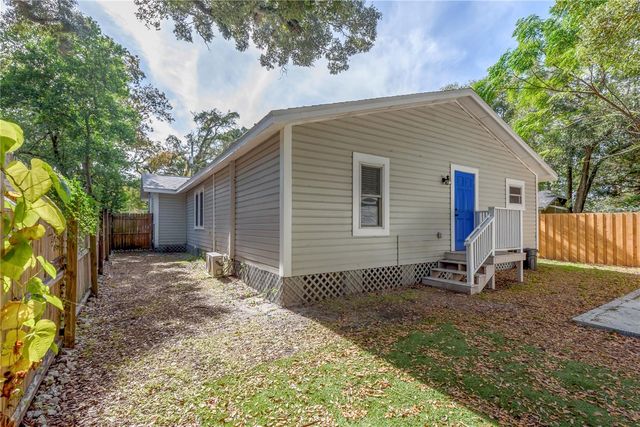 806 E HAMILTON AVENUE, Tampa, FL 33604