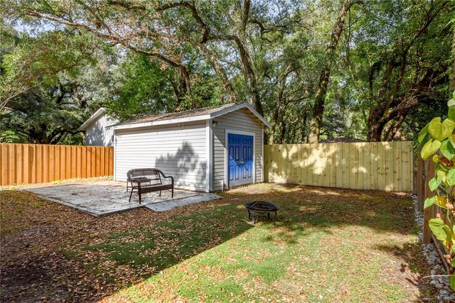806 E HAMILTON AVENUE, Tampa, FL 33604