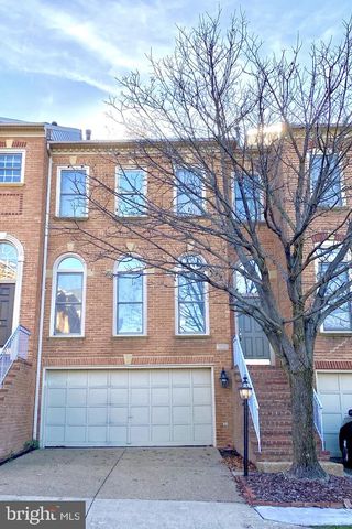 1802 DAWSON ST, Vienna, VA 22182