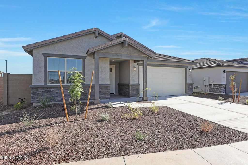 28925 N 172ND Drive, Surprise, AZ 85387