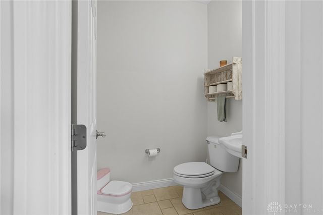 582 Storm Court, Tipp City, OH 45371