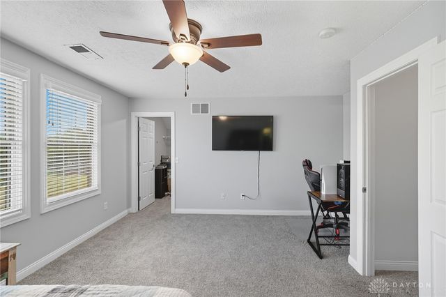 582 Storm Court, Tipp City, OH 45371