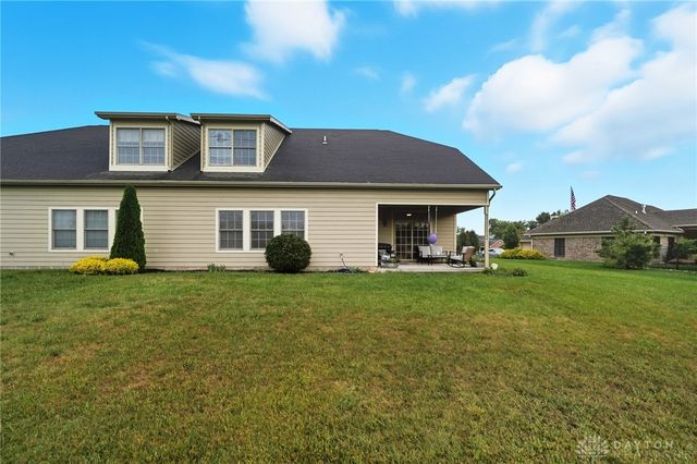 582 Storm Court, Tipp City, OH 45371