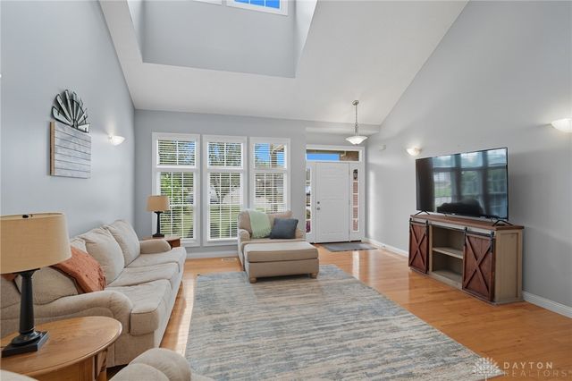 582 Storm Court, Tipp City, OH 45371