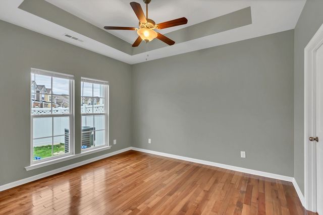 305 Dursley Pvt Ln, Spring Hill, TN 37174
