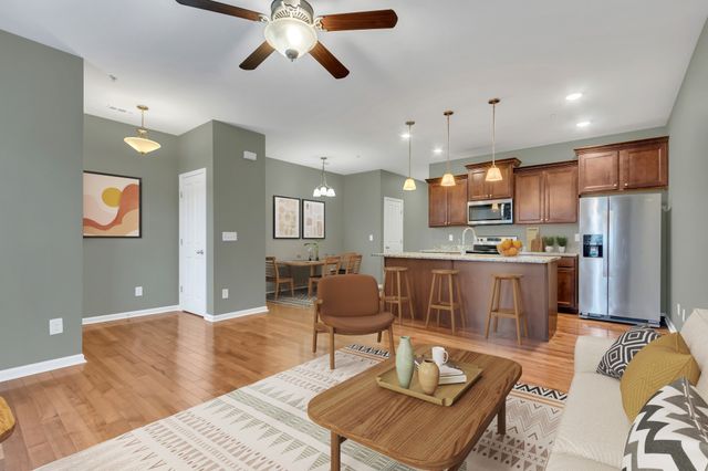 305 Dursley Pvt Ln, Spring Hill, TN 37174