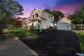 58 Center Street, Midland Park, NJ 07432
