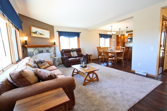 14063 TAH CHA CT, Hermosa, SD 57744