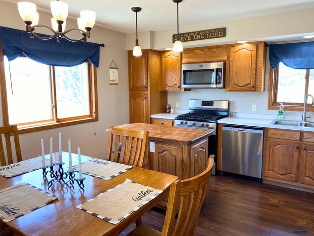 14063 TAH CHA CT, Hermosa, SD 57744