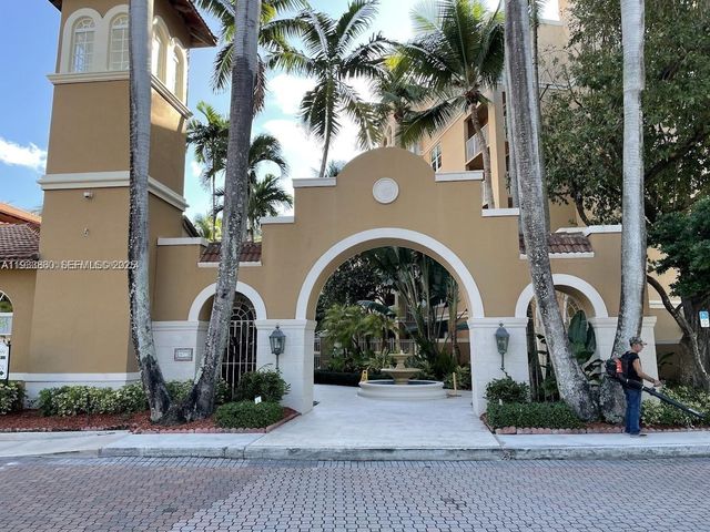 19901 E Country Club Dr 2403, Aventura, FL 33180
