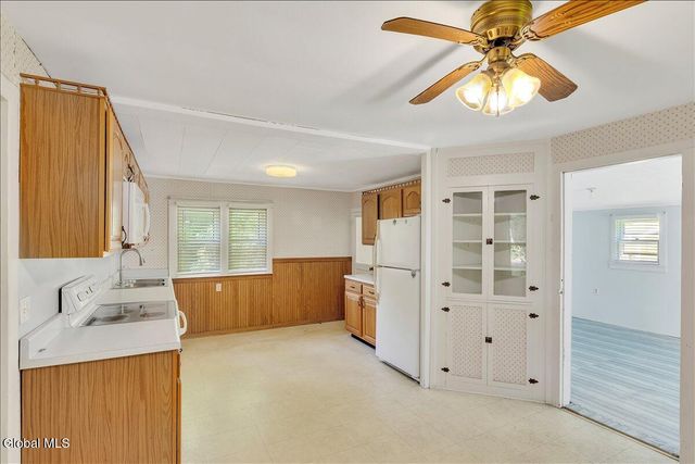 60 Maple Avenue, Ballston Spa, NY 12020