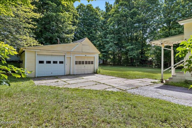 60 Maple Avenue, Ballston Spa, NY 12020